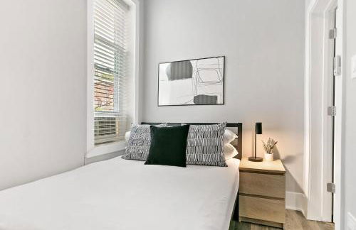 2BR Comfy and Stylish Apt in West Town - Erie 1R - Foto 24