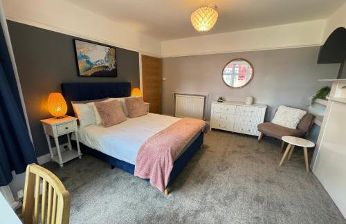 Very Large Central Property - Foto 5