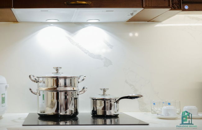 Luxe Paradise Suites Hotel - Photo 36