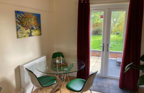 Romantic Country Cottage with Private Hot Tub - Foto 5