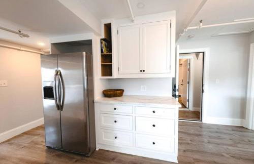 Water Access 5-Bed 2-Bath Retreat - Foto 34