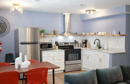 Sojourn's Harborage Jellyfish Suite Near Beach - Photo 1