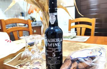 GATEONE AL Airport View House - Foto 8