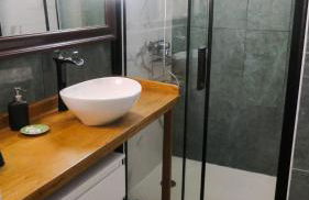 Chambre d'étape et Gîte de séjour- DomaineSalamandre-fr - Piscine, Nature, GR65 et Télétravail - Foto 17