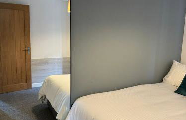 2 Bed Apartment Scarisbrick Street Ormskirk - Rooms by Vici - Photo 11