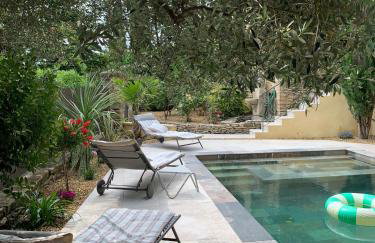 Maison uzès piscine plein sud avec superbe vue - Foto 4