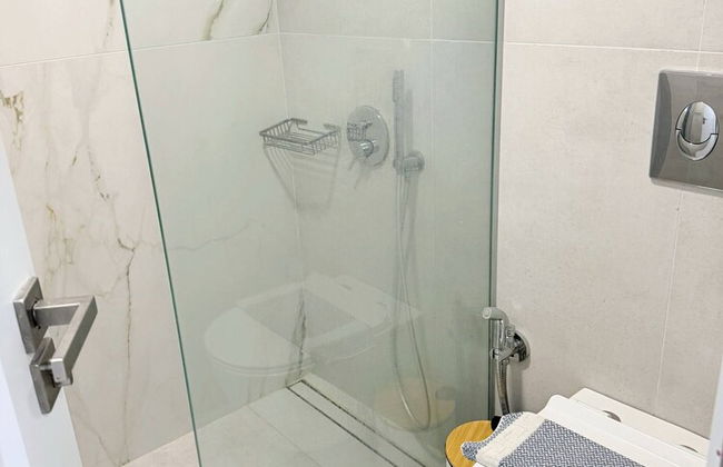 Azure Loft - 3min Walk to Beach, 10min to Old Town - Foto 17