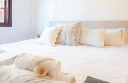 Club Salino Hideaway-Your Peaceful Retreat with Pool in Torrevieja - Photo 9