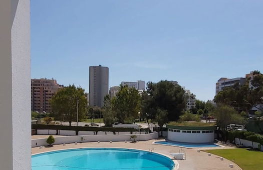 Amazing Green Tower 3 Castle Flat With Balcony - Photo 34