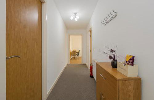 Waterfront Walk 3 Bedroom Apartment with Parking Pets and Workspace - Foto 24