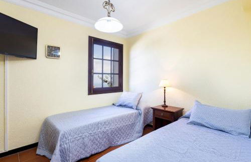 Home2Book Villa with Private Pool BBQ Sea Views - Foto 38