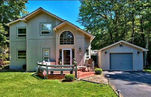 Paradise in heart of Poconos FaSt InTeRnEt Close to All Attractions - Foto 40