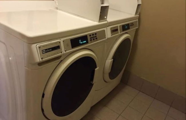 PENTHOUSE SUITE on the Strip - 6 Comfy BEDS - Foto 35