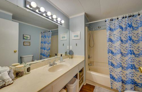 Lake Sinclair Crooked Creek Cottage with Fire Pit! - Foto 15