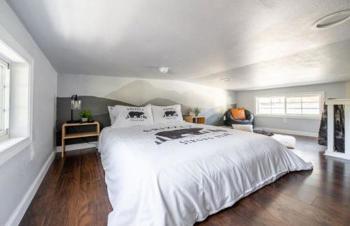 Rustic Escape Fireplace, BBQ Grill & Scenic Views - Foto 11