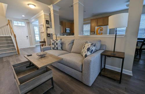 Cedar's Corner in Concord Spacious & Clean - Foto 9