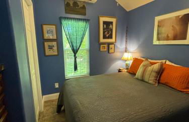 Cozy and Peaceful Tiny House on a 100-acre Farm - Foto 6