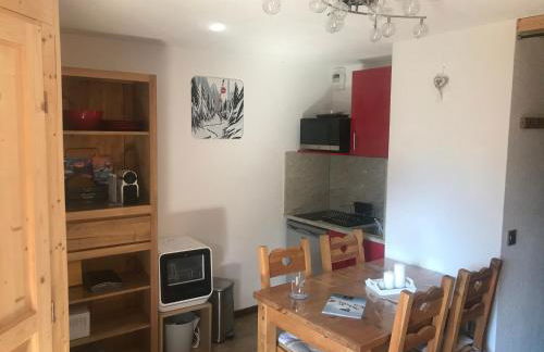 Appartement T2 col de Merdassier au pied des pistes - Photo 4