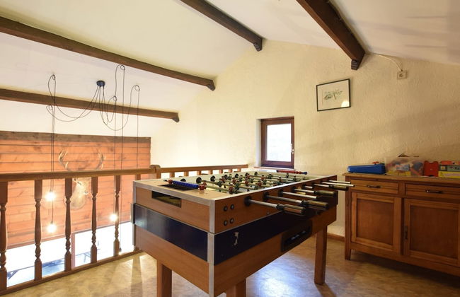 Family Villa With Garden - Photo 19