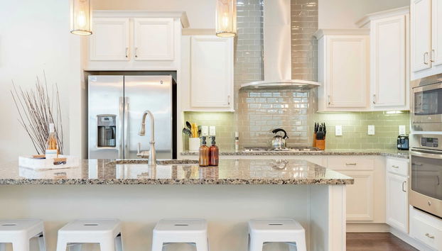 Emerald Gem by Avantstay Pool Access, 3mins to Beach! - Foto 4, Interior