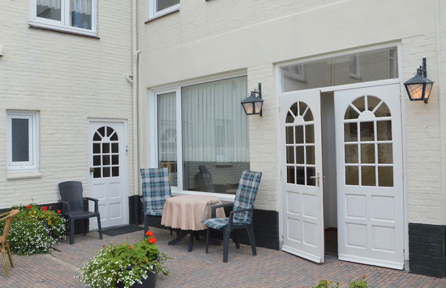 Snug Apartment in Schin op Geul Near Public Pool - Photo 47