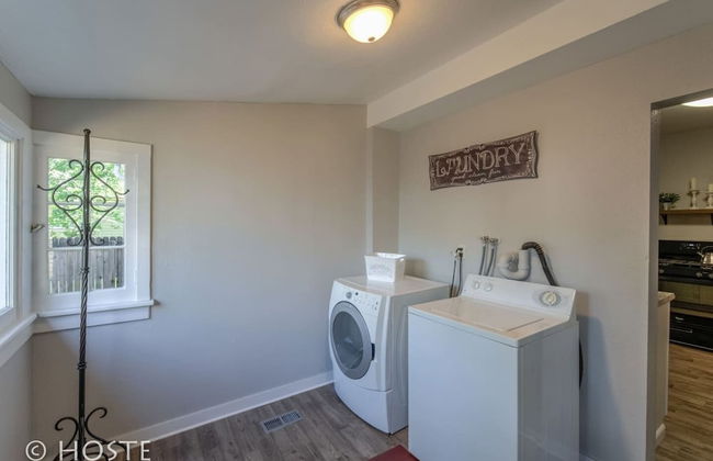 3BR Of Downtown King Bed, Dining, Has It All! - Foto 21