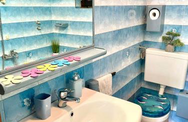 Holiday Home Three Sisters with Swimming Pool & Jacuzzi - Photo 44