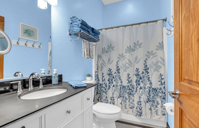 Victorian Inn Elkhart Lake Wisconsin - Photo 74