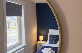 Register House Family or Contractor 4bed with Garden Driveway - Foto 10