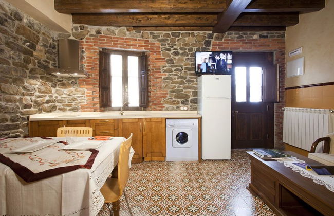 Apartamentos el Aramo - Foto 25