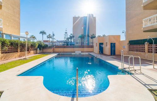 Casa Playa Guadalmar, beautiful apartment in front of the sea, wifi, AC, smart TV, Private parking - Photo 37