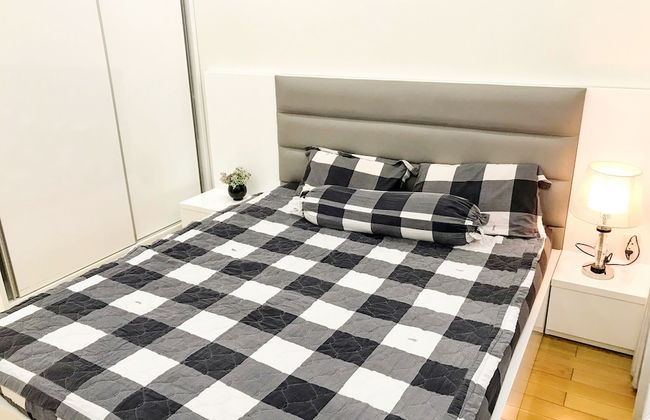 Sunrise City 2BR SW Pool 20th - Photo 18