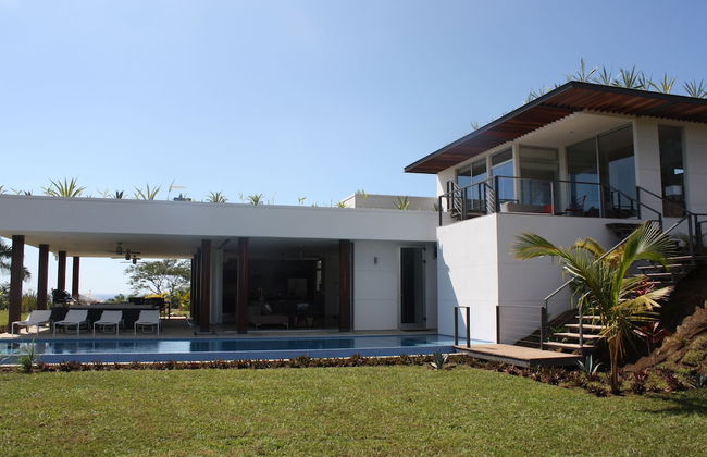 Bella Luna - Luna 33 - Photo 55