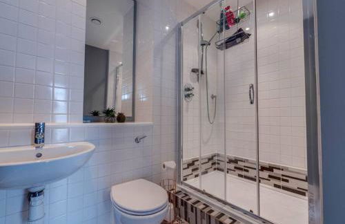 Luxury City Centre Home by City SuperHost - Foto 9