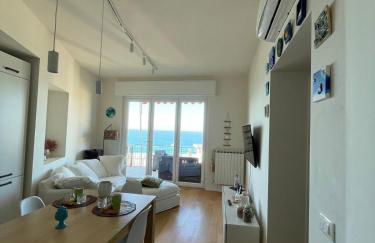 Una finestra sul blu - Vista mare con parcheggio - Foto 25