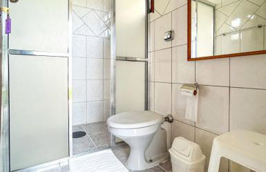 Casa com churrasqueira e piscina em Itanhaem - Foto 17