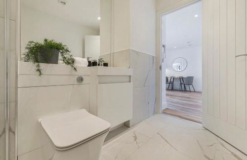 Modern 1BR Flat Gravesend with Parking Sleeps 2 - Foto 17