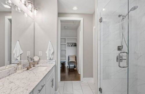 Chic Nashville Home Near Downtown Sleeps 14 - Foto 27