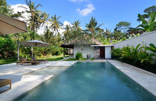 Villa Candi Kecil Tujuh by Villa Finder - Foto 51