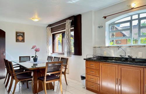 Casa Allegro 3dorm prox Lago Negro by AcheiGramado - Photo 16