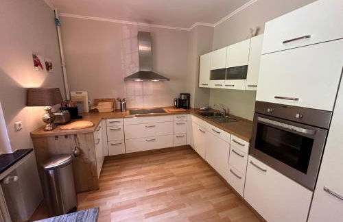 VILLA WALDHAUS WILLINGEN SAUERLAND - Charming Villa near Forest for 12 Guests with Huge Garden - Nearby Winter Sports Area with Ski Slope - Hiking and Nature - Foto 4