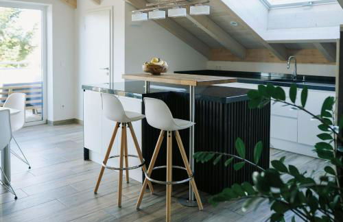 Lichtdurchflutete Wohnung mit großer Dachterrasse - Foto 8