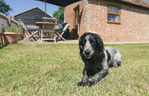 Wood Farm Stables - Sleeps 6-8 - Photo 53