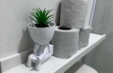 The Comfort Apt - Photo 33