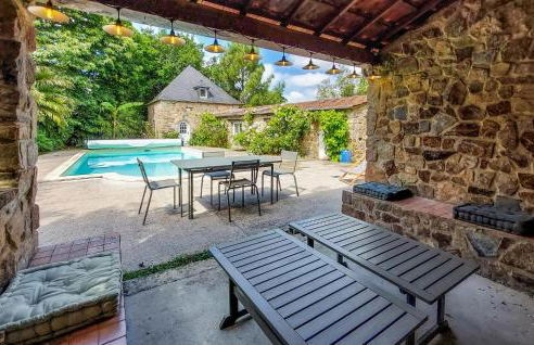 Amazing Home In Ploubezre - Foto 13