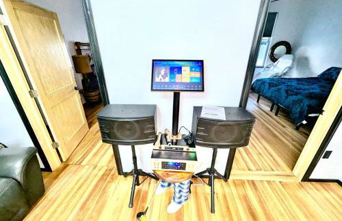 The Upstairs Escape - Foto 7