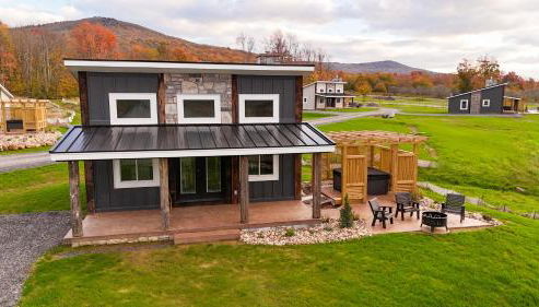 Valley View Resort Cabin #3, 1-Bed, Modern-Luxury with Hot Tub in Canaan Valley, WV - Foto 4