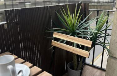 Piso Deluxe con Balcón Cerca del Casco Viejo - Foto 15