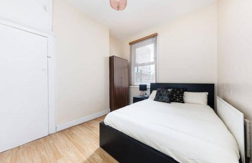 Cozy 4 bedroom home in Hackney, London - Foto 15