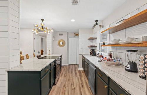 The Luxe Hot Tub10 Min Keenland12 Min Downtown - Foto 14